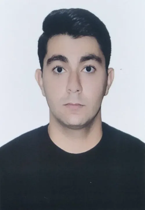 امیرمهدی اکبری