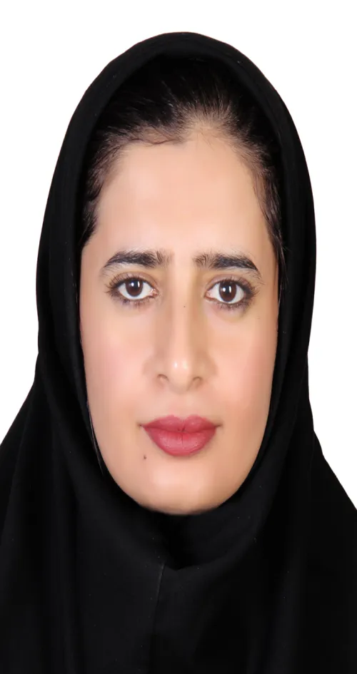 مریم عزیزی