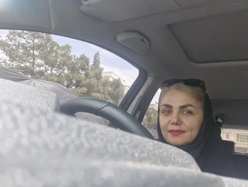 مونا هاشمی