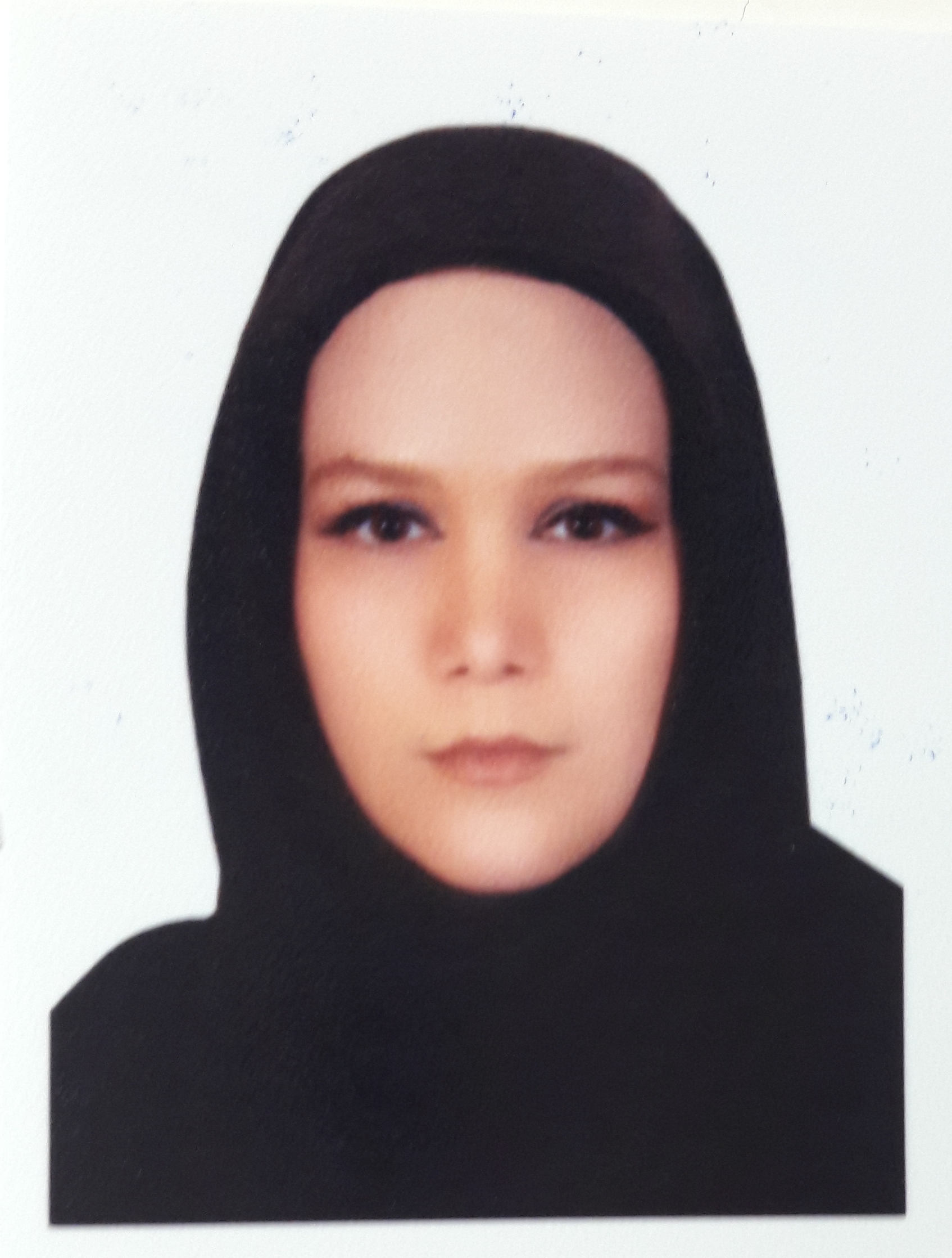 زینب زارع بهتاش