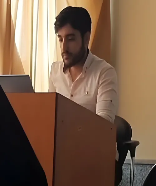 وحید بردبار