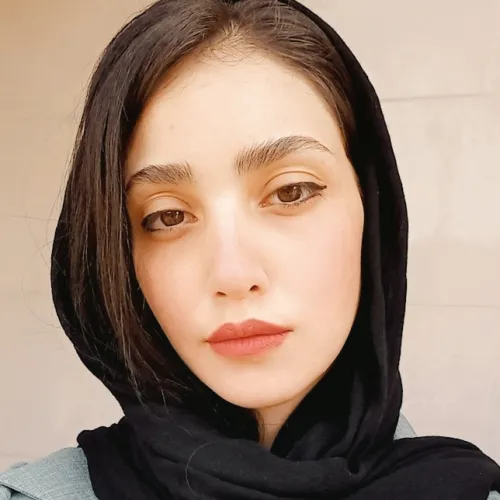 نیلوفر محمدشاهی