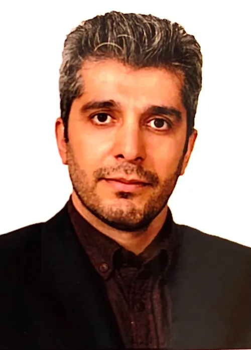 قانع حسینی