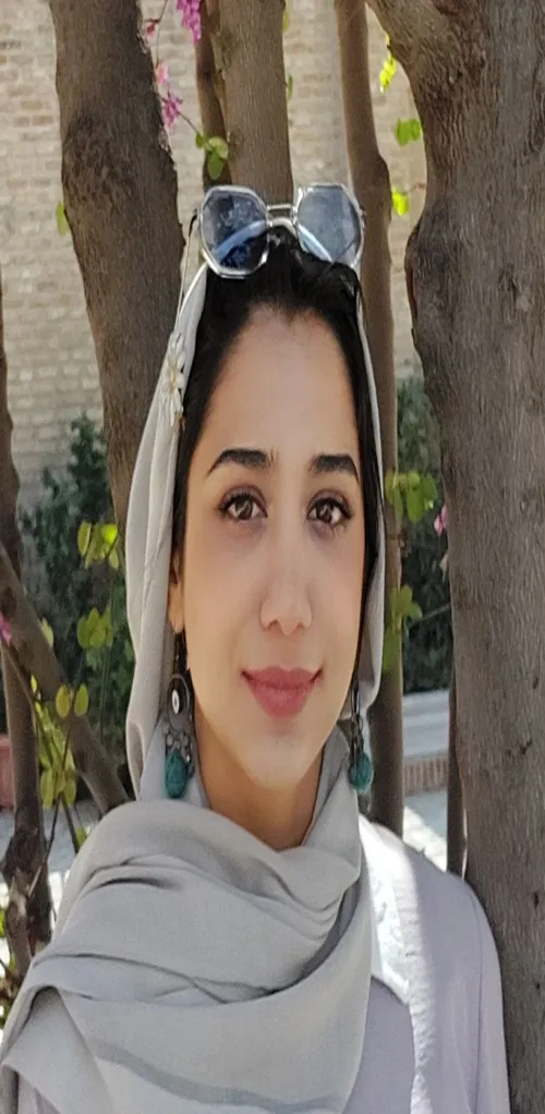 آتنا قشمشمی