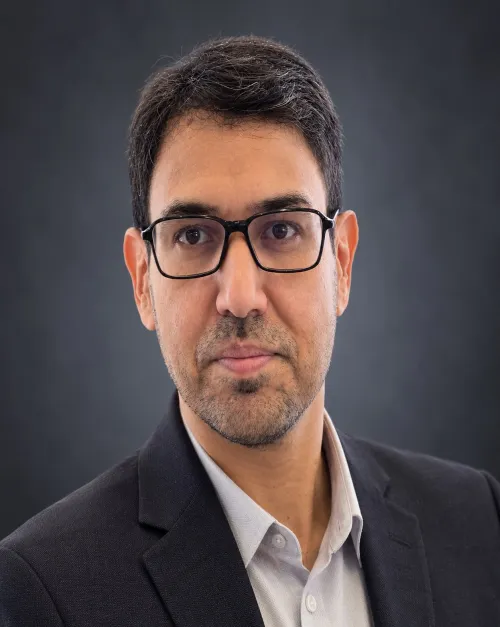 عمار کاریزی