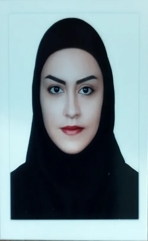 نیلوفر ضرابیان