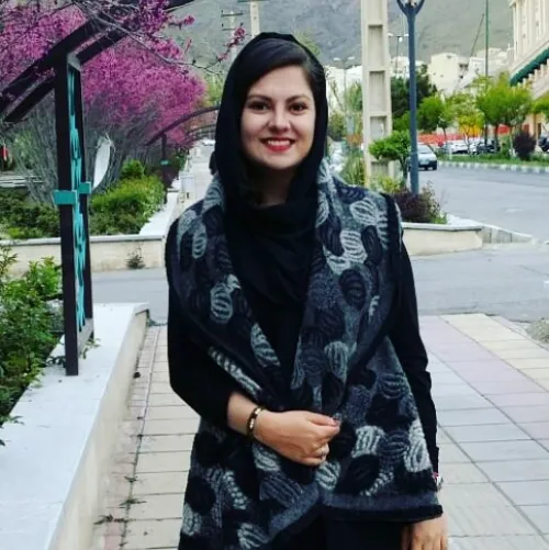 فاطمه عاقلی